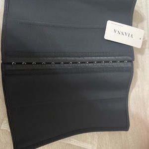 Waist Trainer for Women. Hourglass Body Shaper